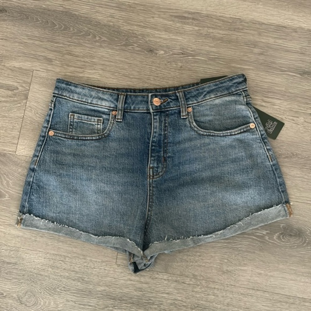 Women's High-Rise Rolled Cuff Jean Shorts - Wild Fable Denim Blue Size 8